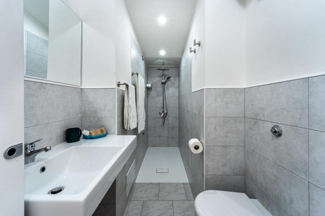 B&B Il Rifugio Карбония Экстерьер фото